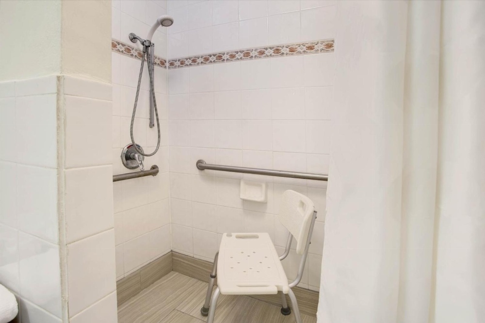 Ramada by Wyndham Fort Lauderdale Airport/Cruise Port